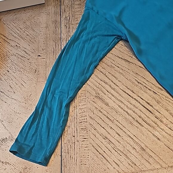 Green blouse DKNYC size M - Picture 2 of 11